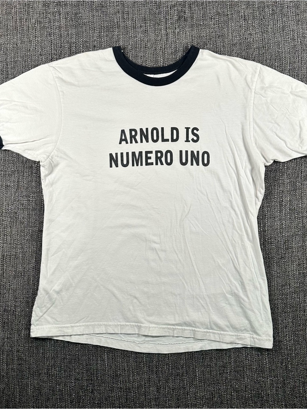 Arnold is numero Uno American apparel Arnold Schwarzenegger T-shirt, large